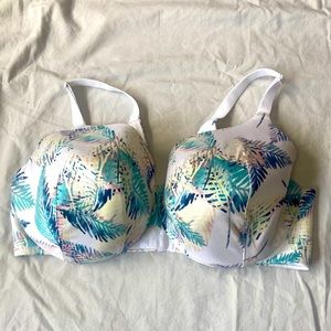 Cacique by Lane Bryant back smoother bra